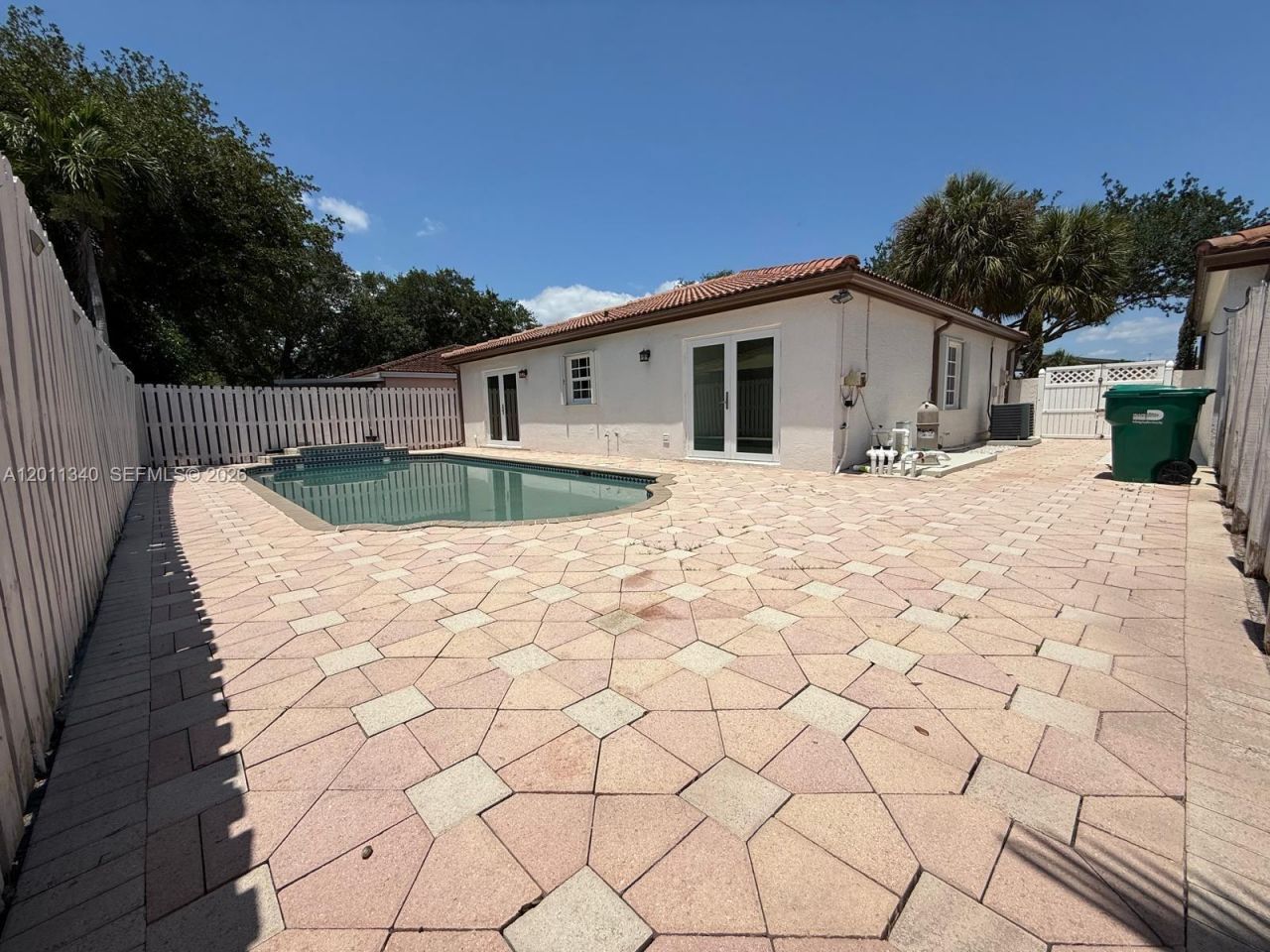 9130 NW 193rd St , Unit 9130, Hialeah, FL 33018 Photo
