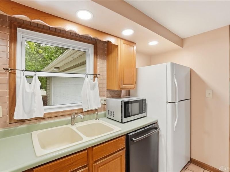 2193 Regent Park Drive, Bellbrook, OH 45305 Photo 15