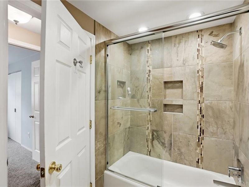 2193 Regent Park Drive, Bellbrook, OH 45305 Photo 23
