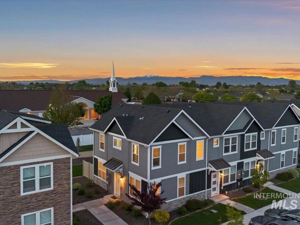 10744 W Brownstone Lane, Boise, ID 83709