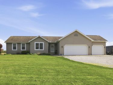 1430 Eckard Road, Centerburg, OH 43011