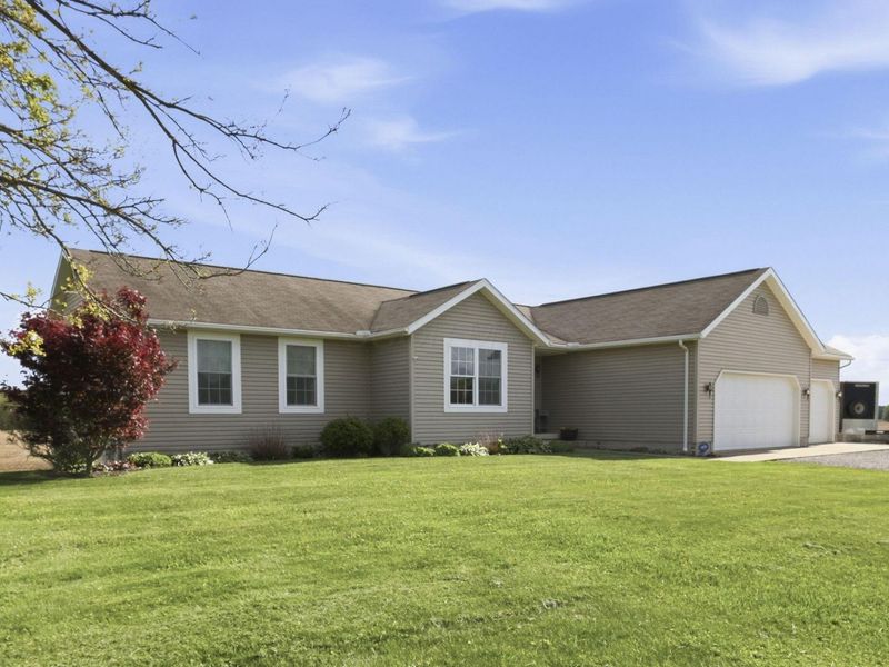 1430 Eckard Road, Centerburg, OH 43011 Photo 2
