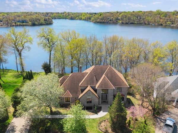 8480 Montgomery Court, Eden Prairie, MN 55347