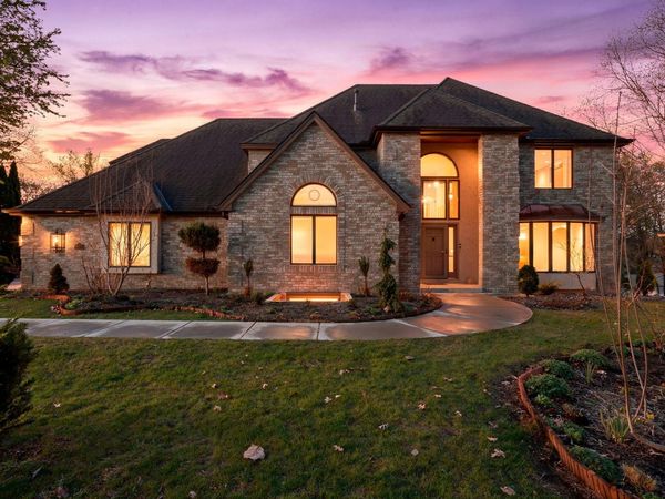 8480 Montgomery Court , Eden Prairie, MN 55347