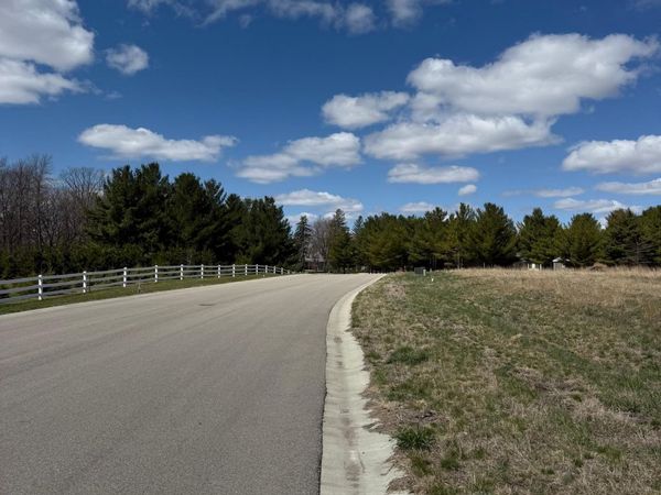 1944 Long Prairie Lane , Detroit Lakes, MN 56501