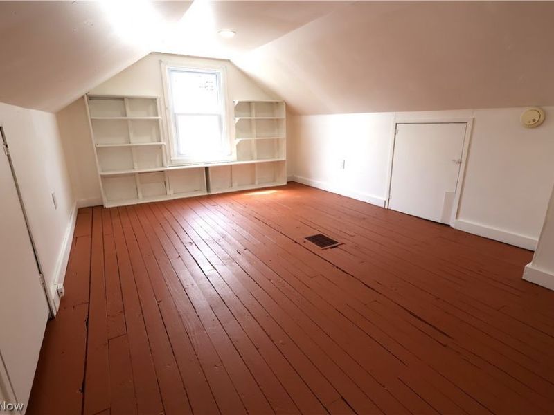 16405 Glendale Avenue, Cleveland, OH 44128 Photo 14