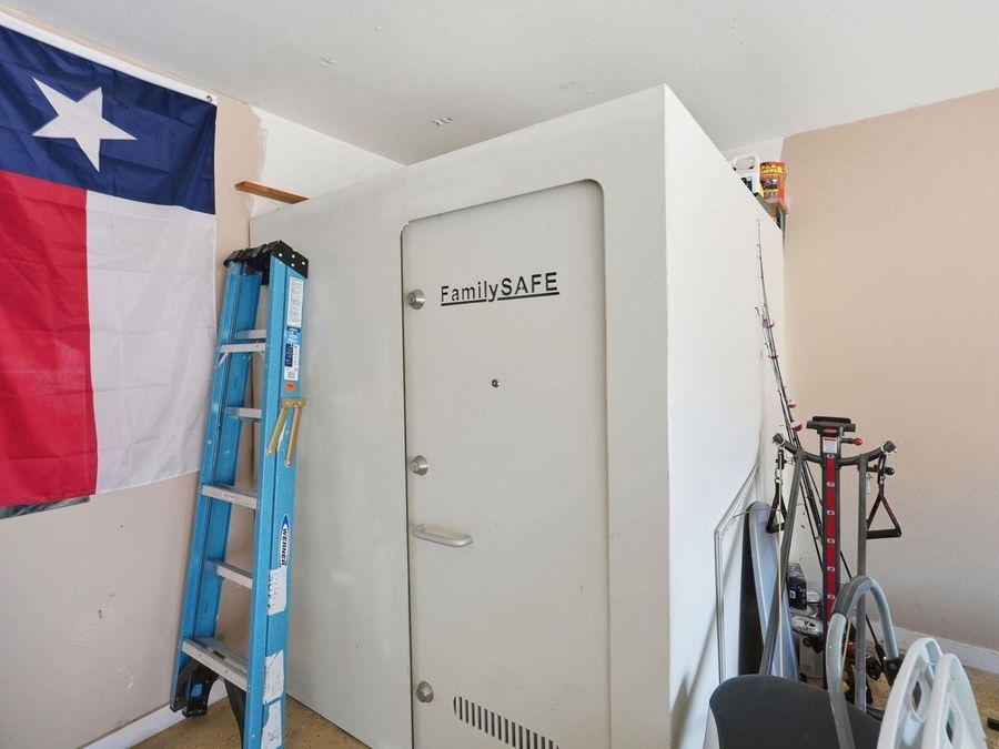 Property Image 36