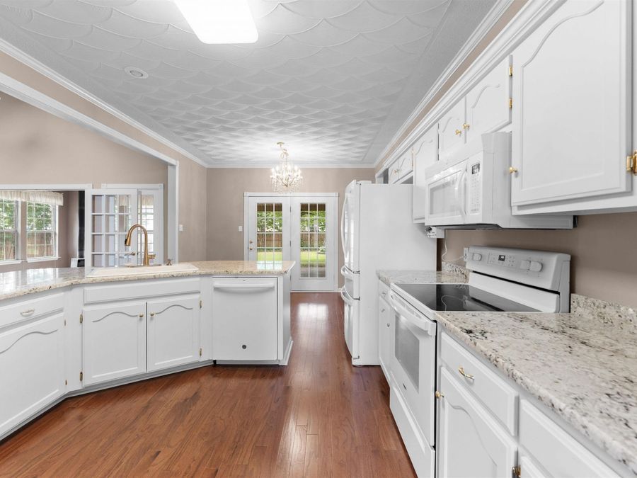 Property Image 16