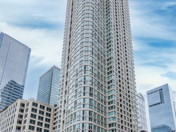 Unit 1804, Chicago, IL 60654