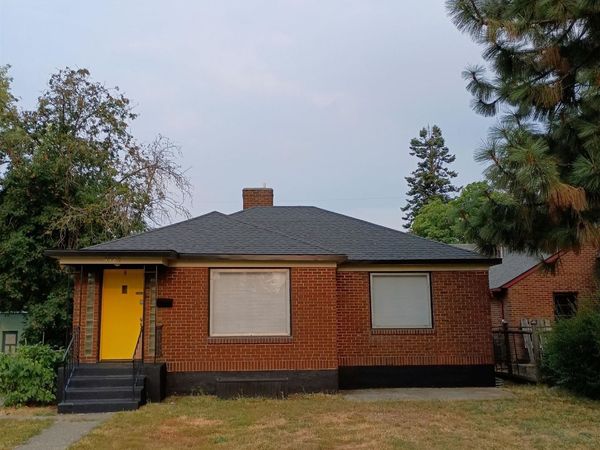 4323 N Wall St, Spokane, WA 99205
