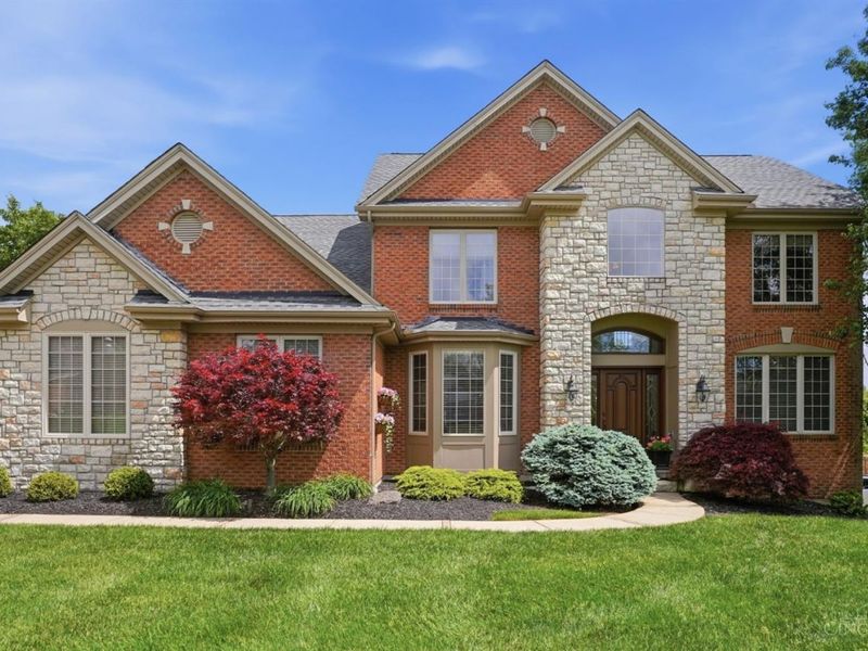 1324 Wexford Lane, Cincinnati, OH 45233 Photo 1
