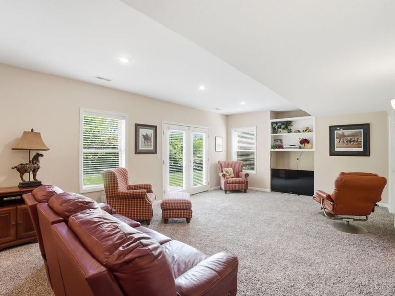 1324 Wexford Lane, Cincinnati, OH 45233 Photo 25