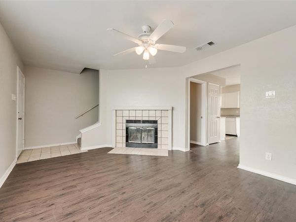 1013 Parkway Terrace, Cedar Hill, TX 75104