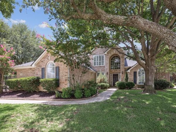 614 Heatherglen Drive, Southlake, TX 76092