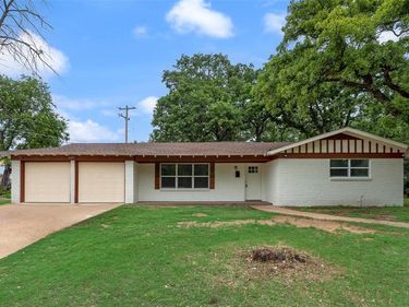 6401 Normandy Road, Fort Worth, TX 76112