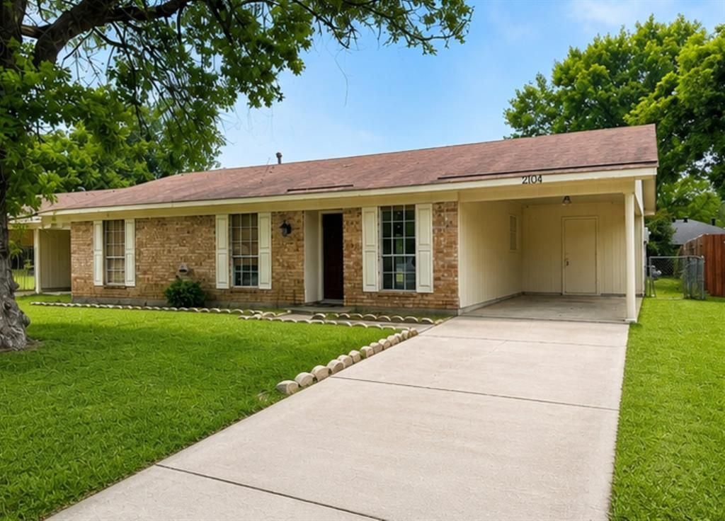 2104 Kirby Smith Drive, Bossier City, LA 71112 Main Photo