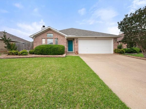 1723 Treasure Cay Drive, Mansfield, TX 76063