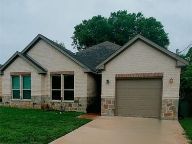 2139 Lea Crest Drive, Dallas, TX 75216
