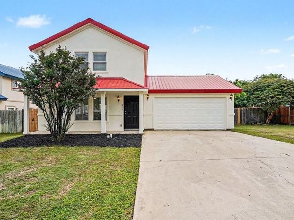 416 S Madison Place, Ponder, TX 76259