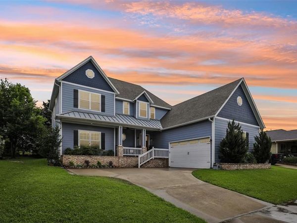 1020 Ivy Lane, Rockwall, TX 75087