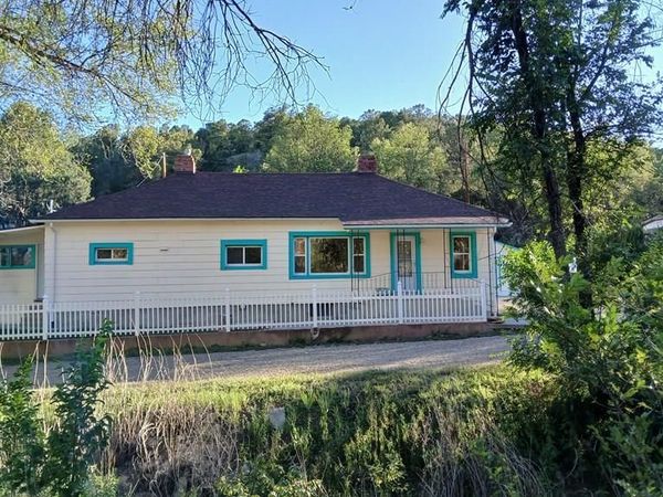2 N Pine St, Cokedale, CO 81082