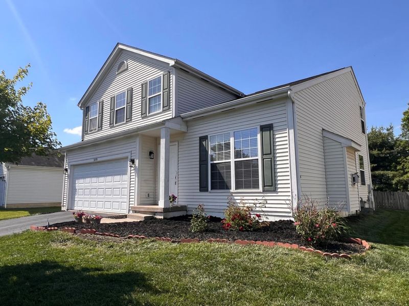 5870 Coldcreek Drive, Hilliard, OH 43026 Photo 2