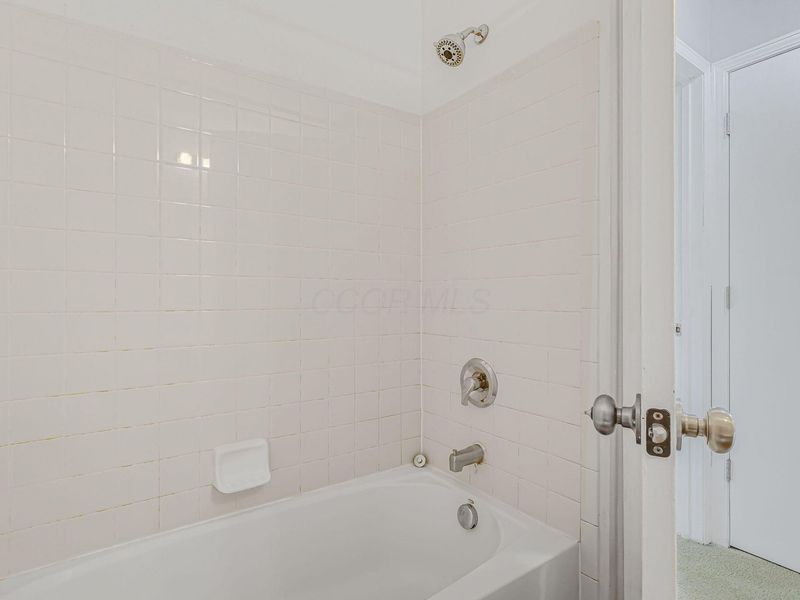 5870 Coldcreek Drive, Hilliard, OH 43026 Photo 34