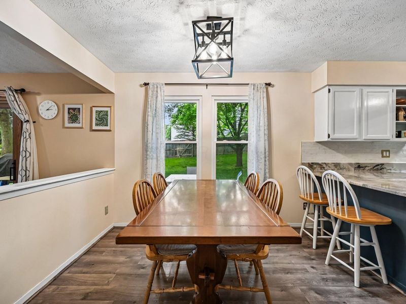 569 Meadows Boulevard, Pickerington, OH 43147 Photo 14
