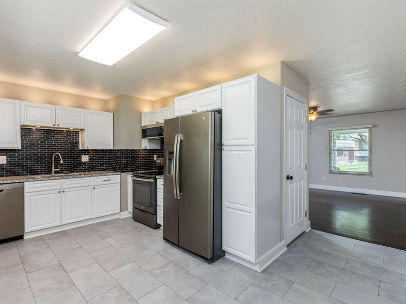 6076 Batavia Road, Westerville, OH 43081 Photo 13
