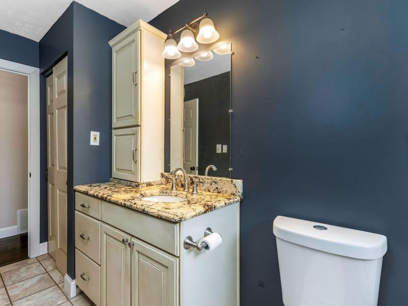 6076 Batavia Road, Westerville, OH 43081 Photo 21