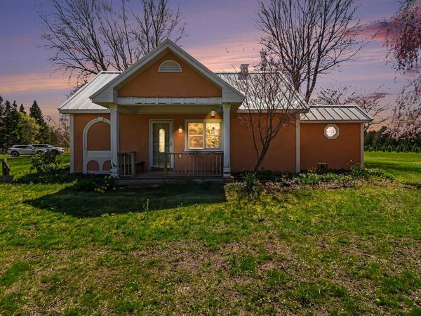 2707 W Hansen Road, Ludington, MI 49431