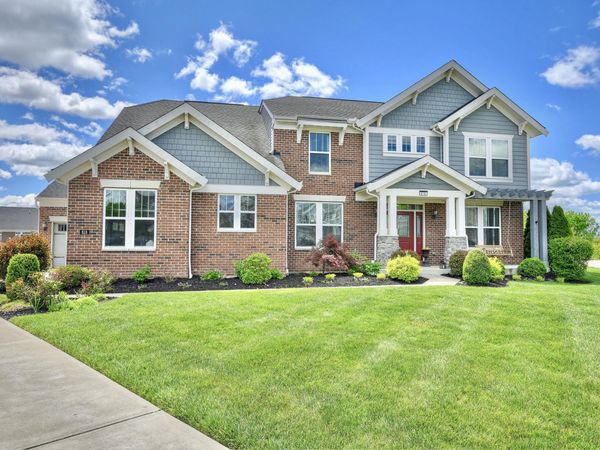 818 Carrieview Drive, Crescent Springs, KY 41017