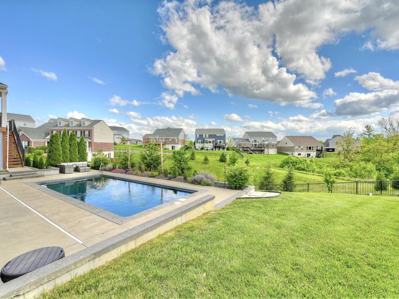 818 Carrieview Drive, Crescent Springs, KY 41017 Photo 31