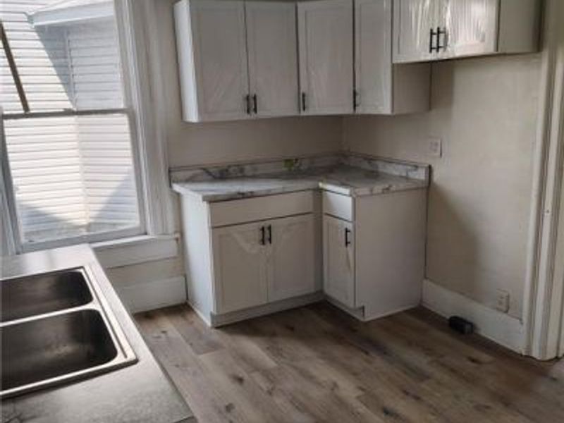 75 W 2nd Street, Xenia, OH 45385 Photo 7