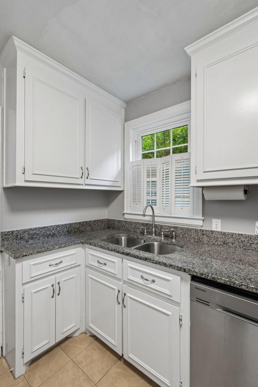 2 Sothel Avenue Photo 11