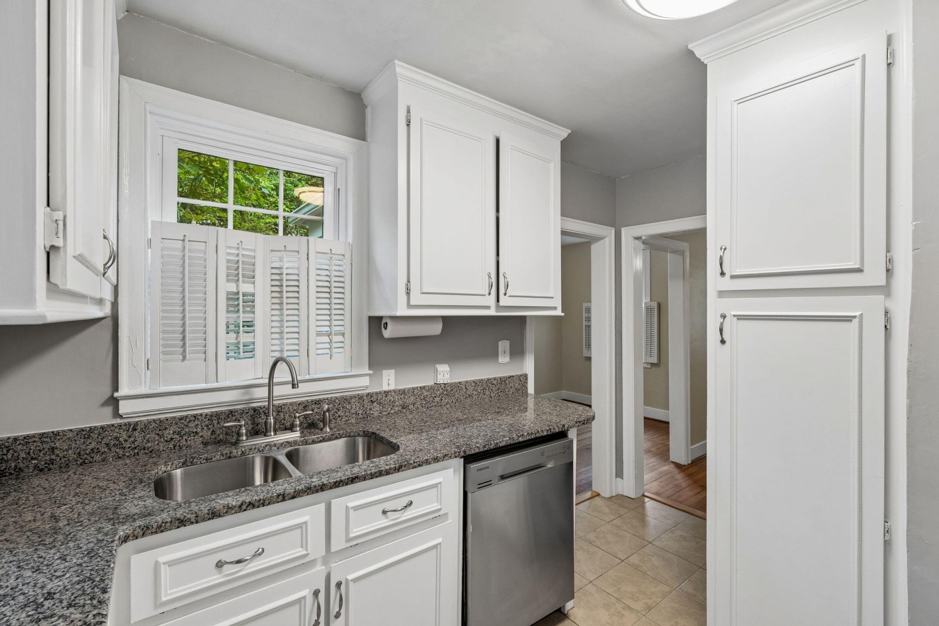 2 Sothel Avenue Photo 12