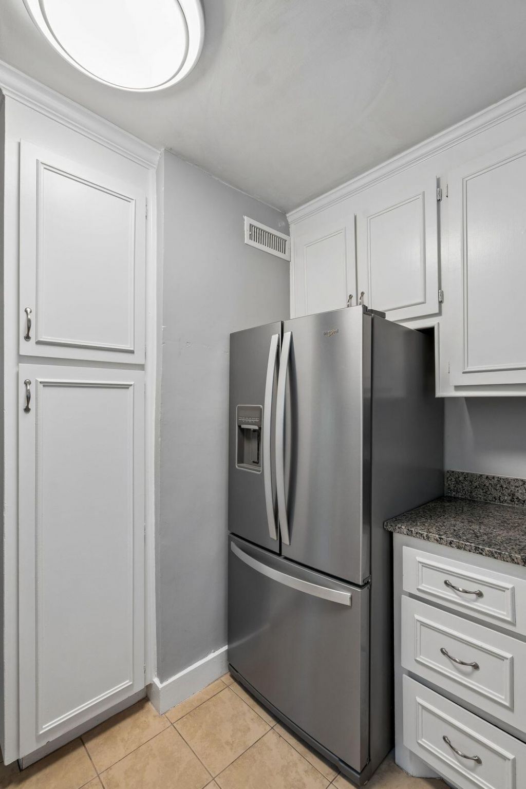2 Sothel Avenue Photo 13