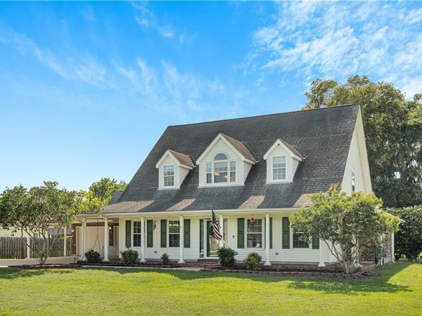 2014 SYLVIA Boulevard, St Bernard, LA 70085