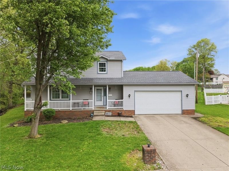 313 Glenview Avenue , Dover, OH 44622 Photo 2