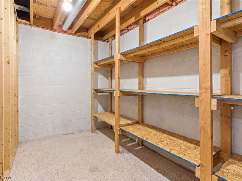313 Glenview Avenue , Dover, OH 44622 Photo 39