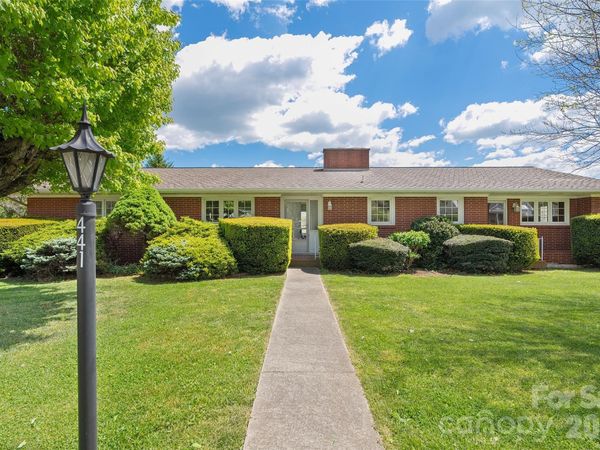 441 Mulberry Street, Clyde, NC 28721