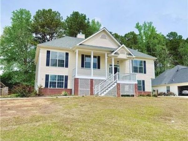 79 Kingsbrook Circle, Newnan, GA 30265