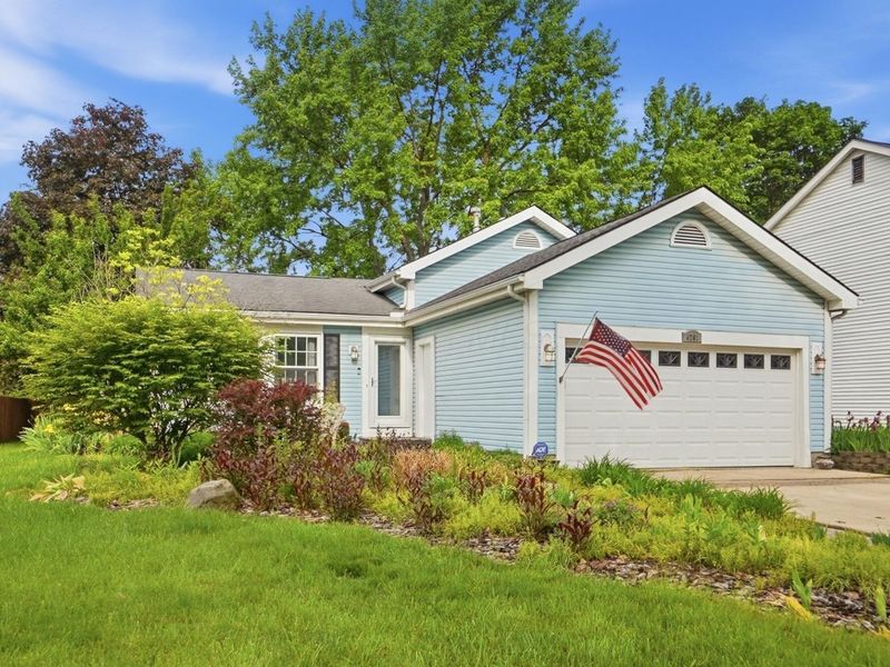 4761 Leybourne Drive, Hilliard, OH 43026 Photo 2