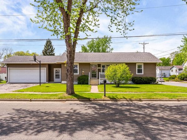 429 6th AVENUE, Onalaska, WI 54650