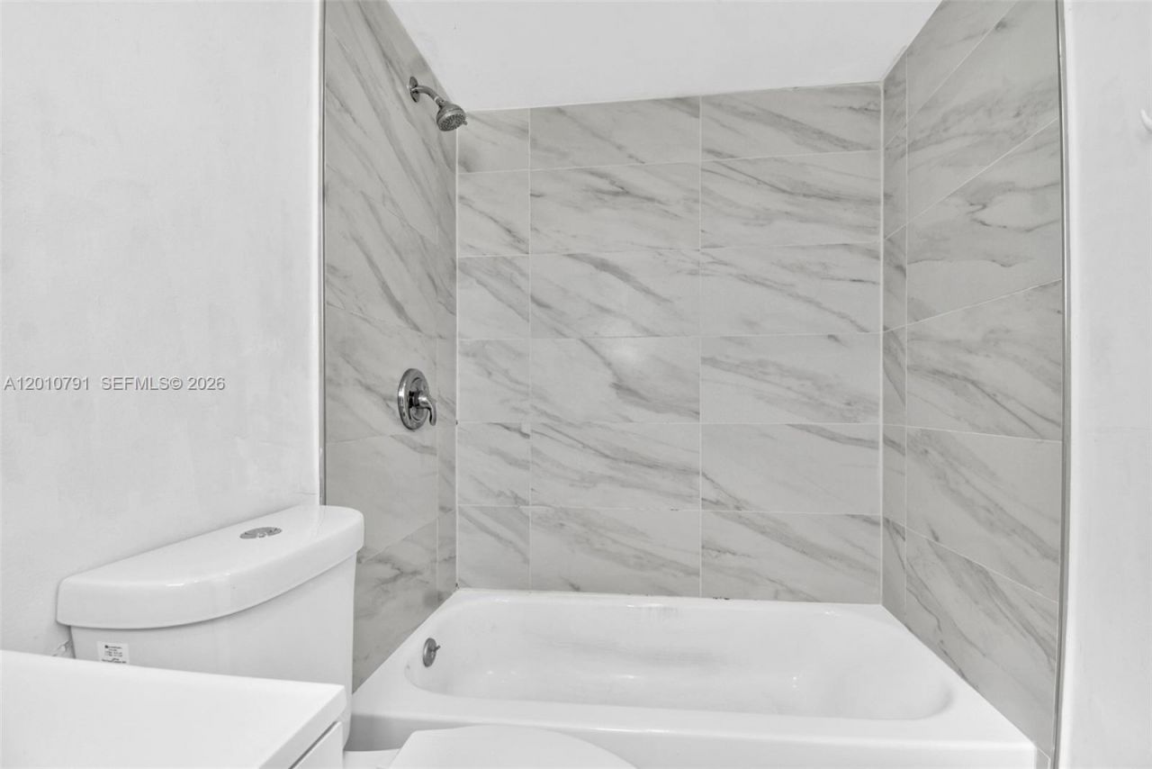 618 Euclid Ave , Unit 303, Miami Beach, FL 33139 Photo