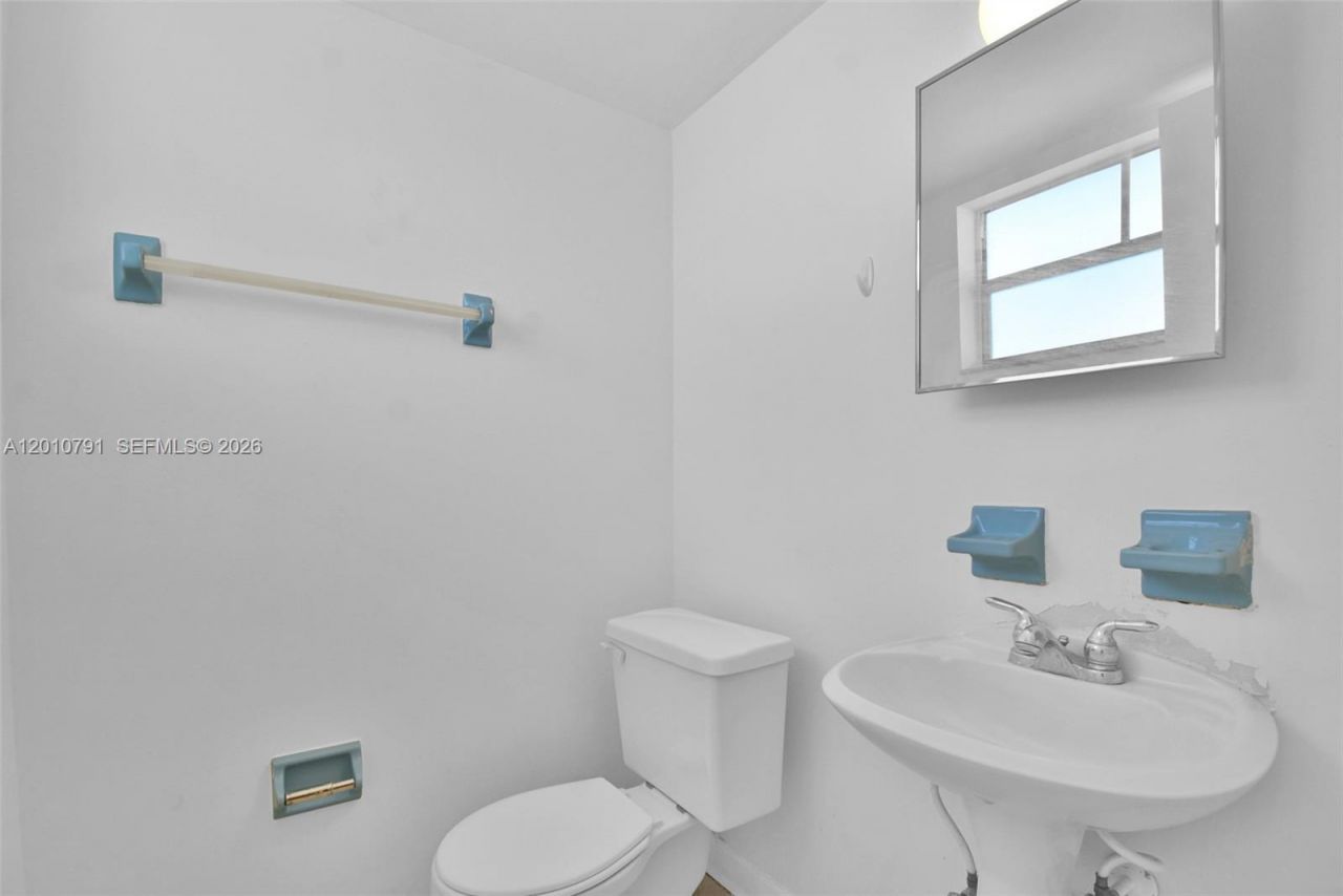 618 Euclid Ave , Unit 303, Miami Beach, FL 33139 Photo