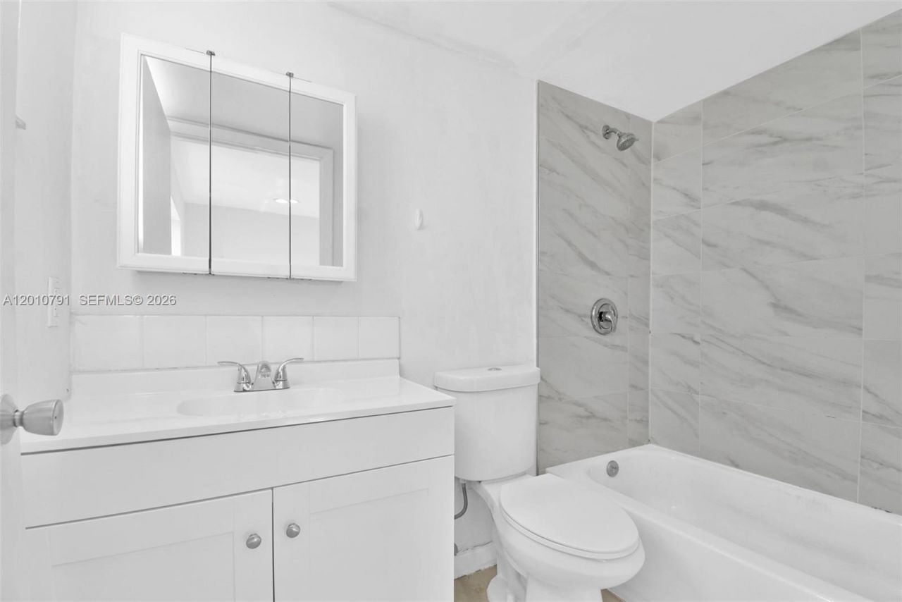 618 Euclid Ave , Unit 303, Miami Beach, FL 33139 Photo