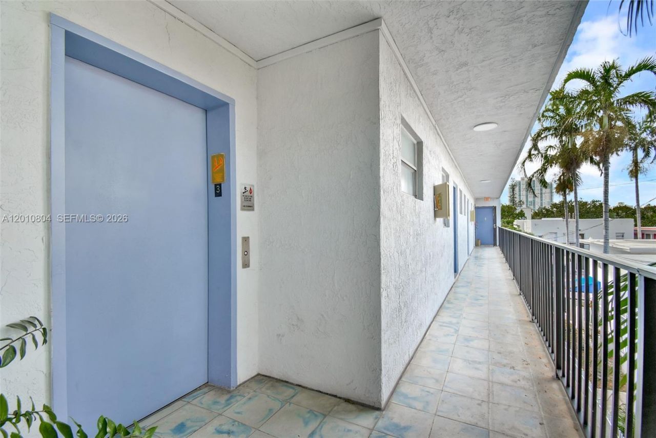 618 Euclid Ave , Unit 303, Miami Beach, FL 33139 Photo