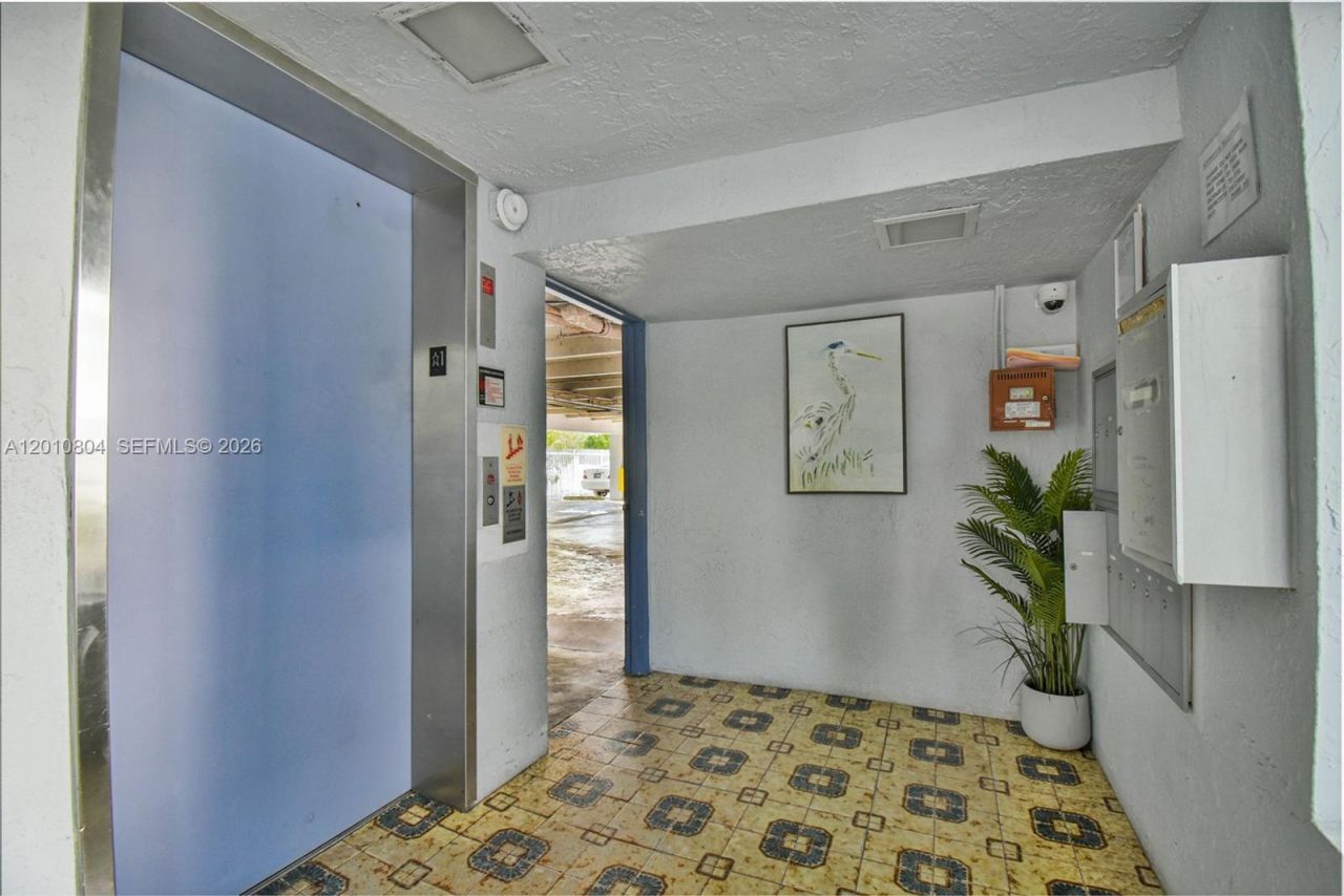 618 Euclid Ave , Unit 303, Miami Beach, FL 33139 Photo