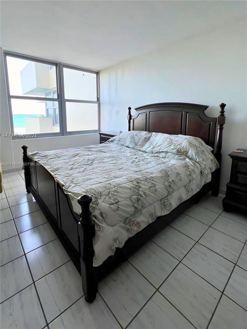2899 Collins Ave, Unit 905, Miami Beach, FL 33140 Photo